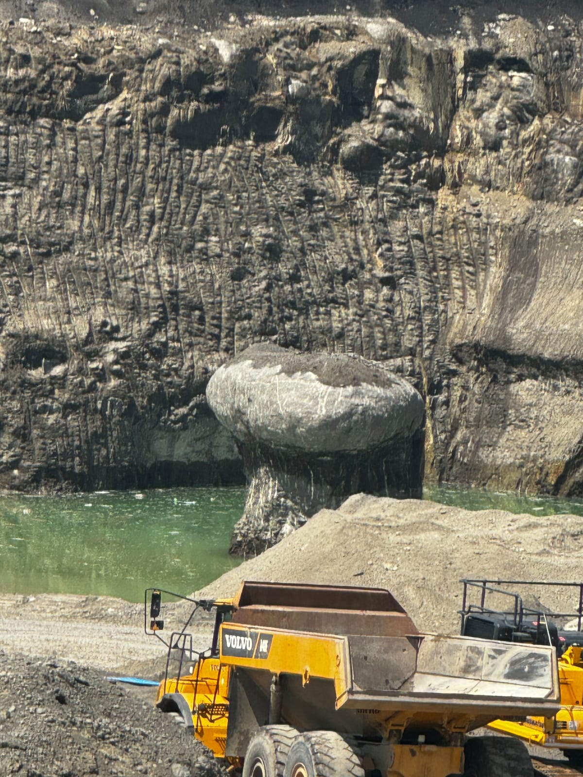 Mining site 3